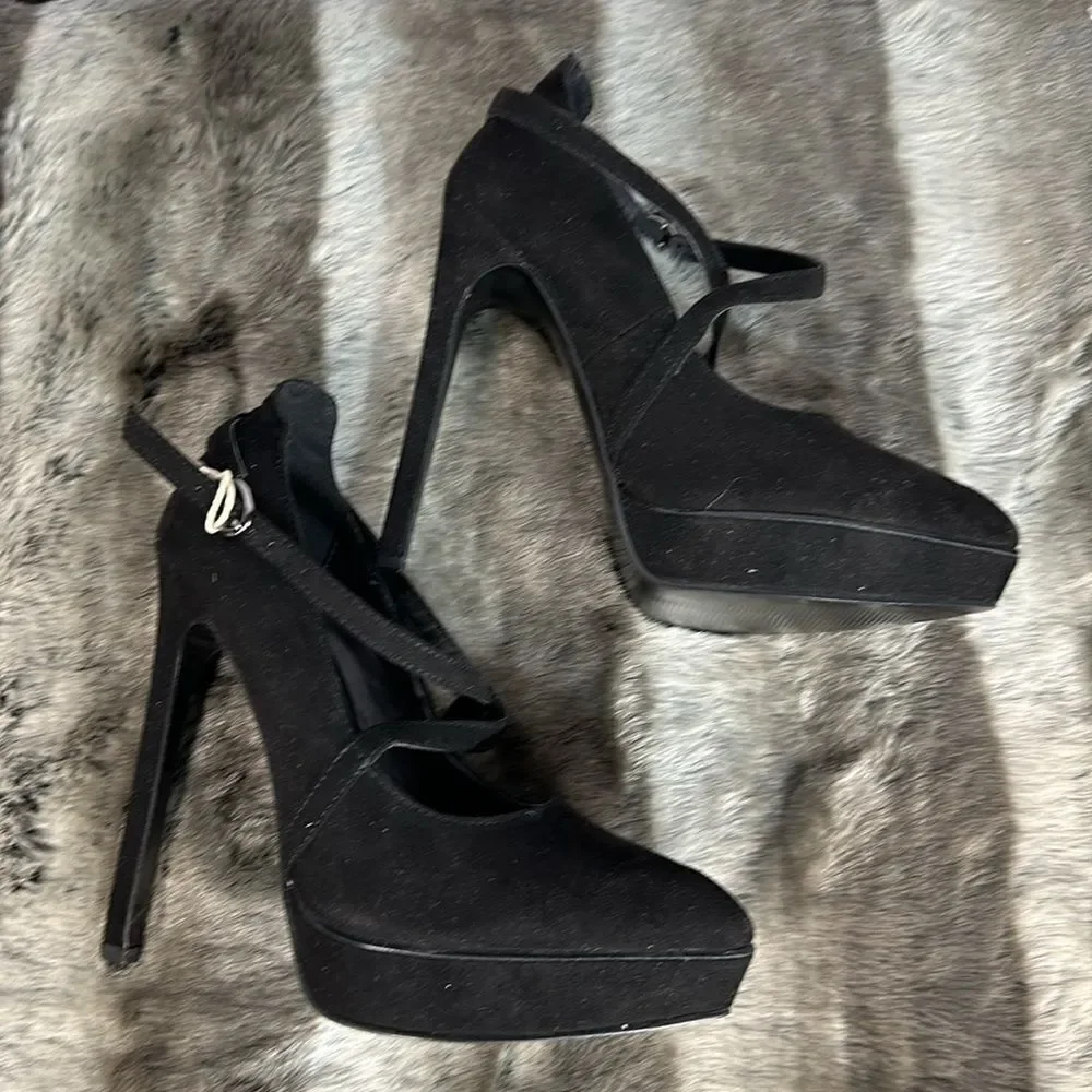 Brand new Primadonna heels